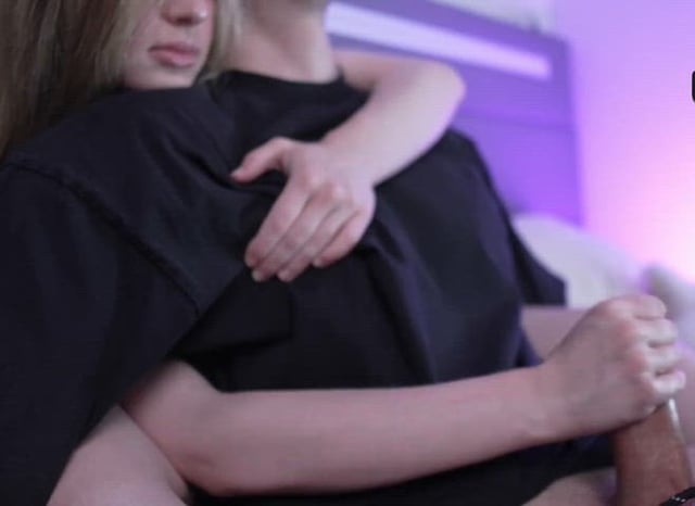 A nice and soothing reach around handjob